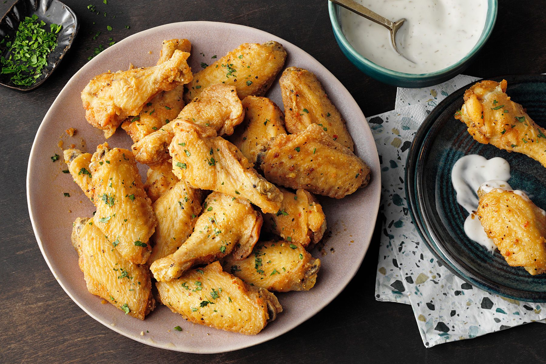 Lemon Pepper Wings served with dip