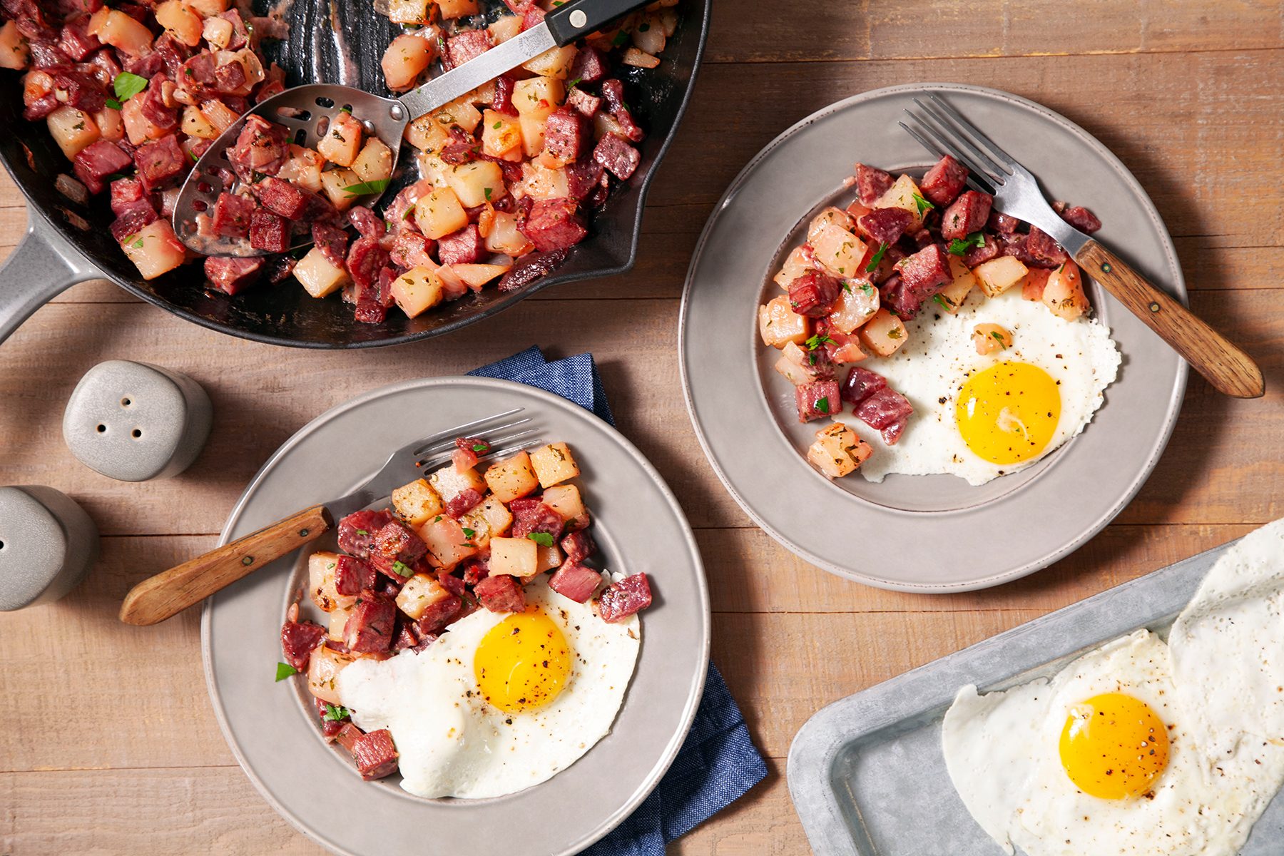 Red Flannel Hash Ft24 2852 Ec 011824 2