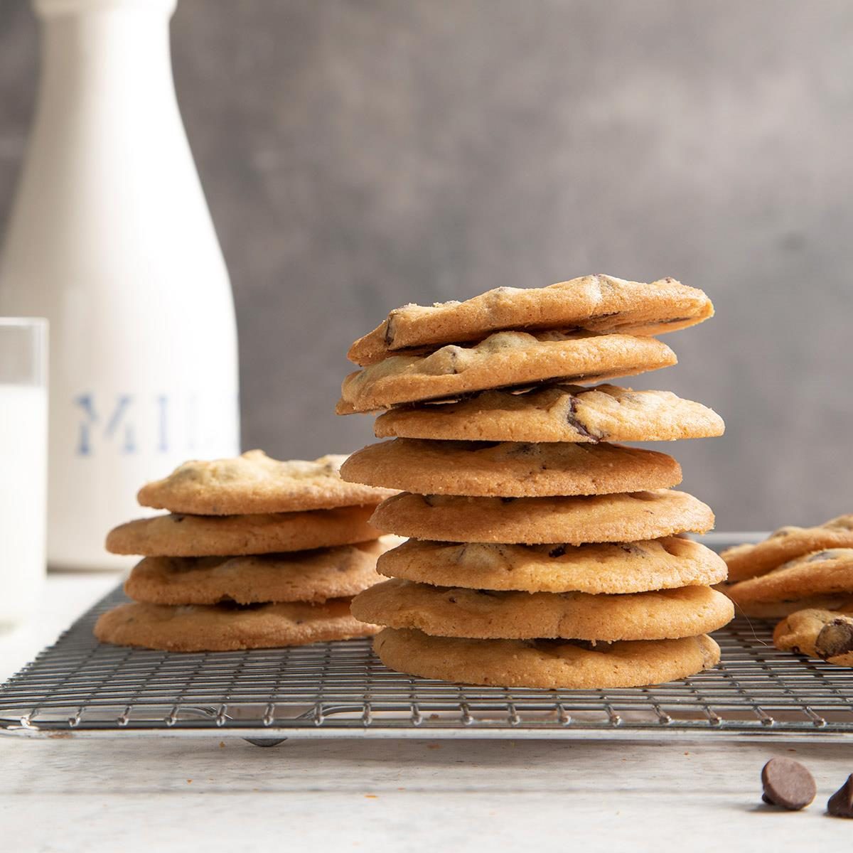 Crispy Chocolate Chip Cookies