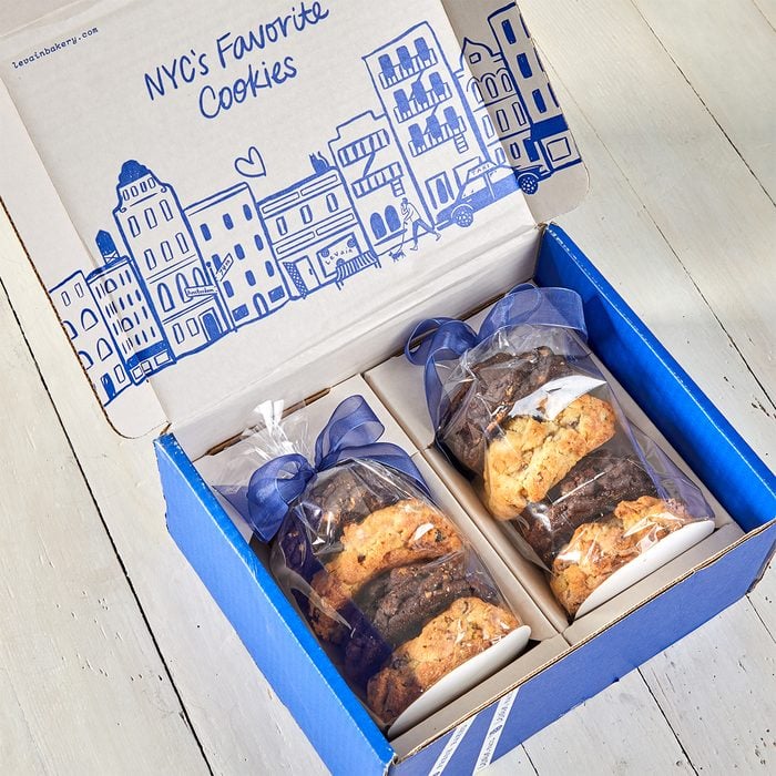 Levain Cookies Toha Cookies Baskets Ks  11 07 068