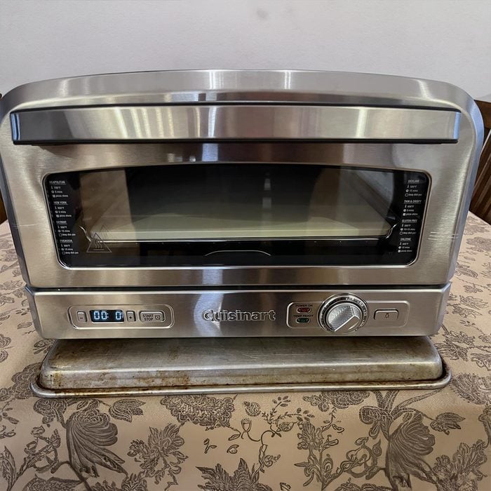 Toha24 Cuisinart Indoor Pizza Oven Peggy Woodward 01 Yvedit