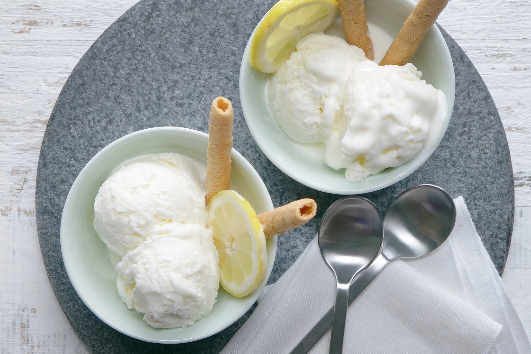 Simple Lemon Ice Cream 