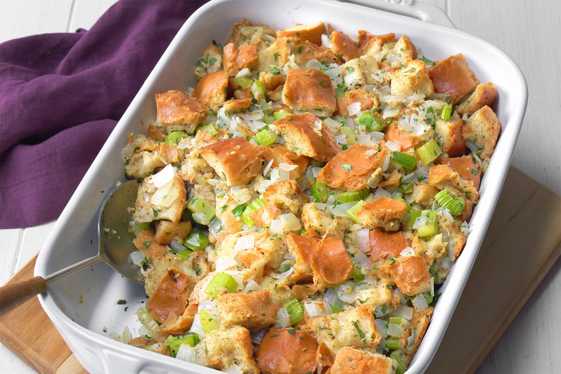 3/4th angle shot of thanksgiving stuffing