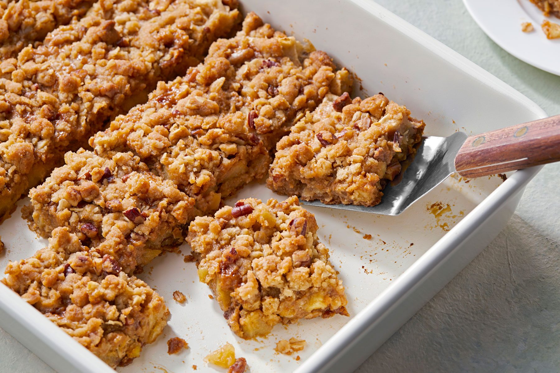 Oatmeal Cookie Bars
