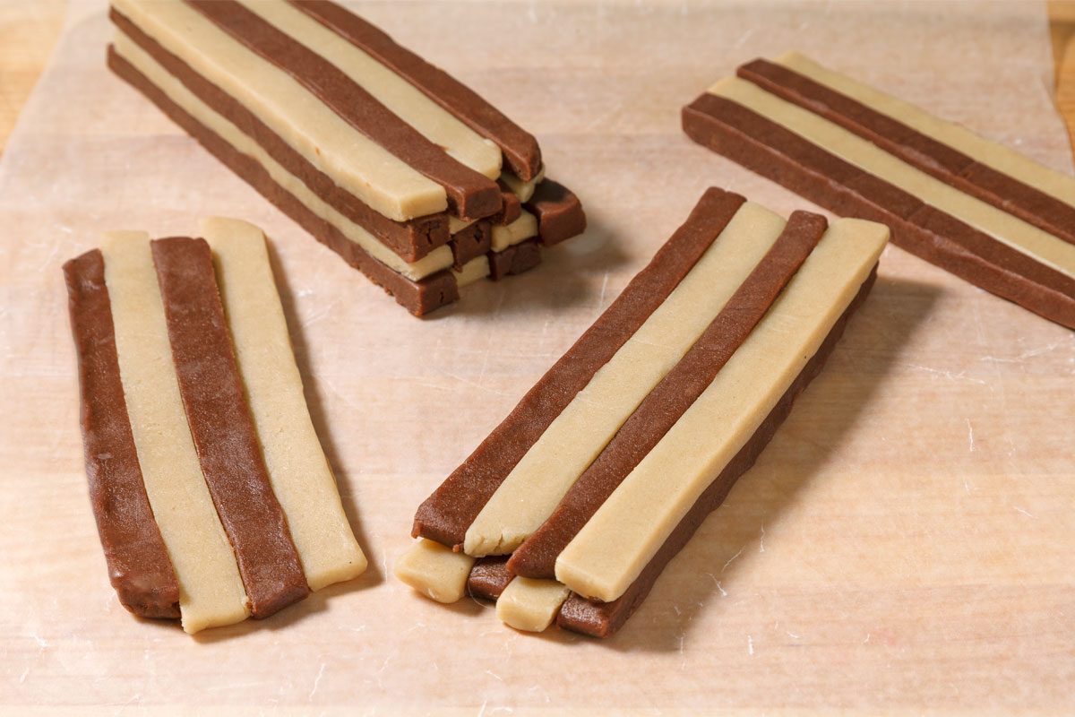 form stacks of alternating strips