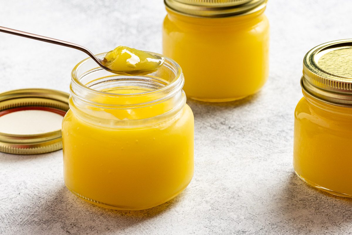 Easy Lemon Curd in a jar