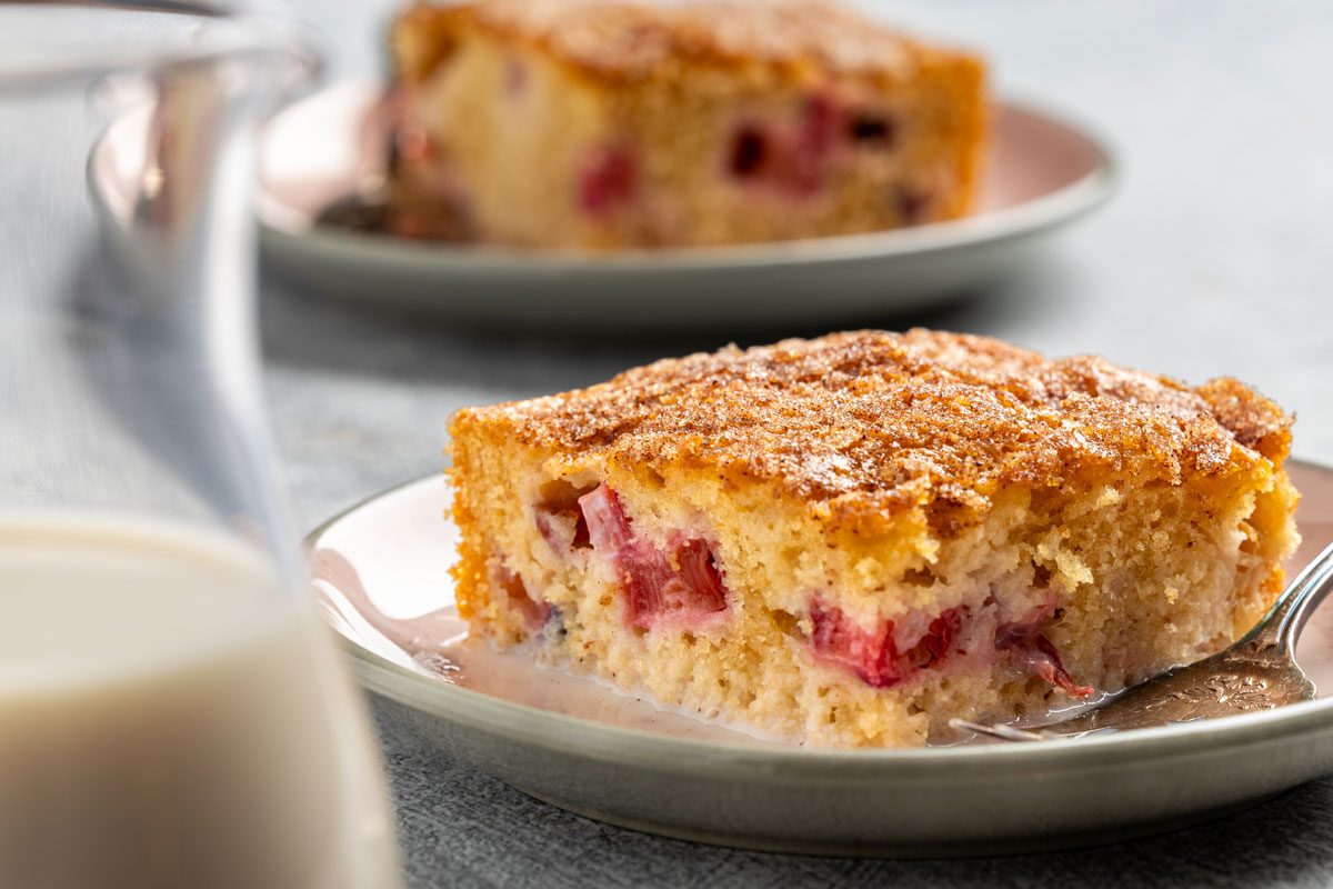 Rhubarb Cake