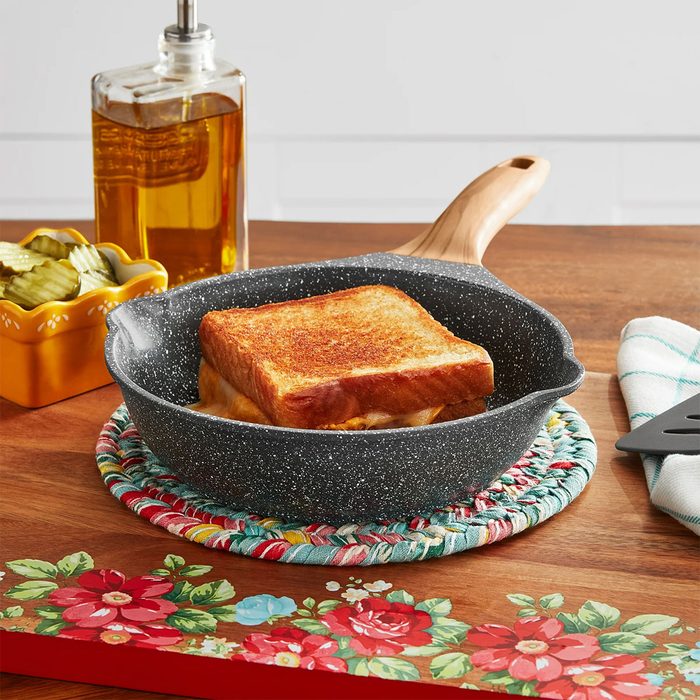 The Pioneer Woman Prairie Signature Cast Aluminum 8 Inch Fry Pan