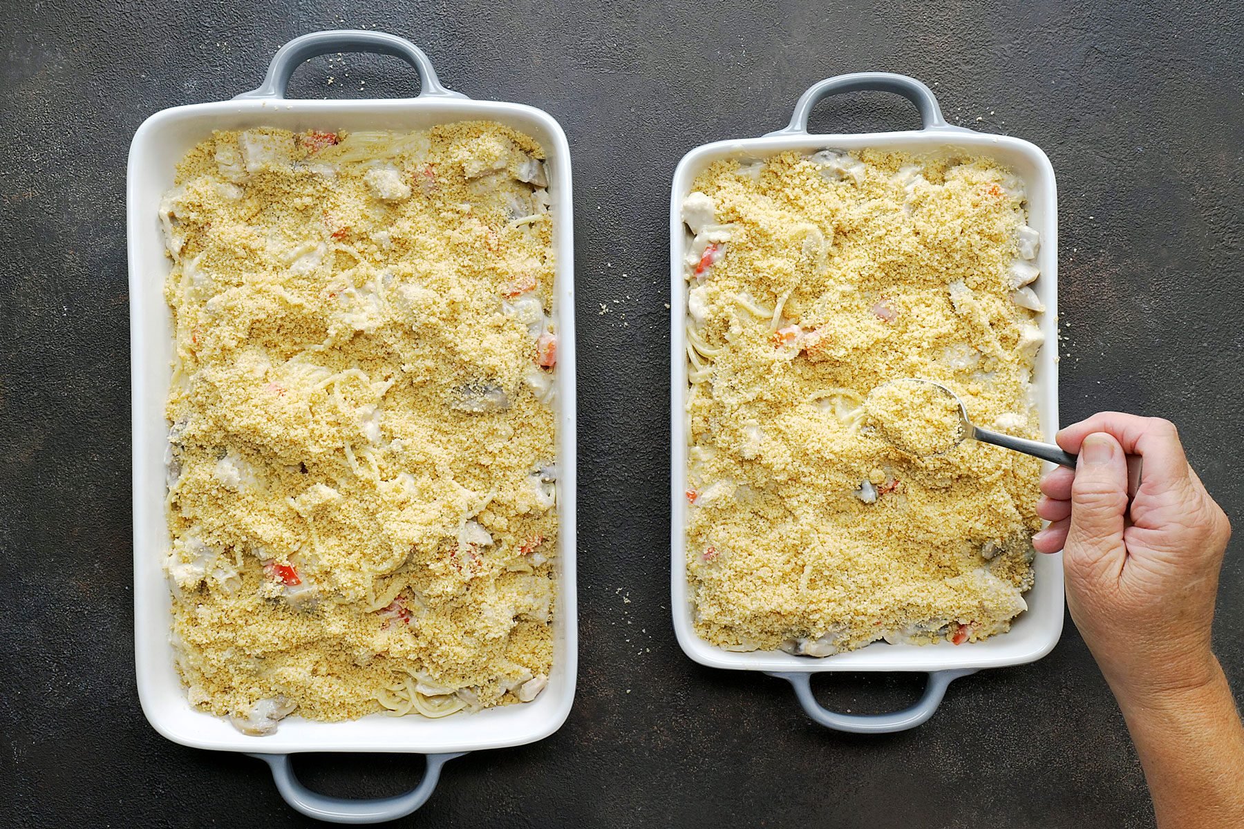 Sprinkle with parsley; Turkey Tetrazzini