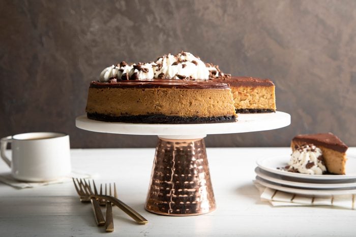 Coffee Cheesecake served on a cake stand