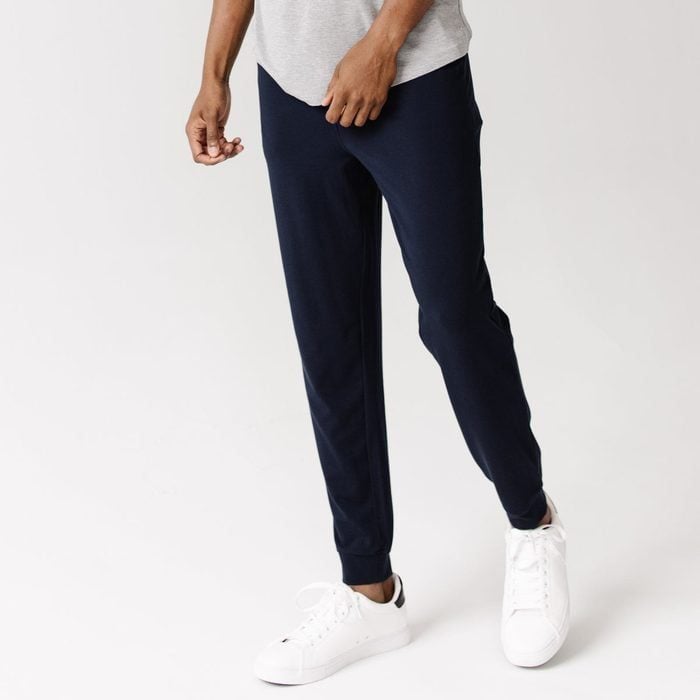 Cozy Earth Bamboo Joggers Via Cozyearth.com Ecomm Ud