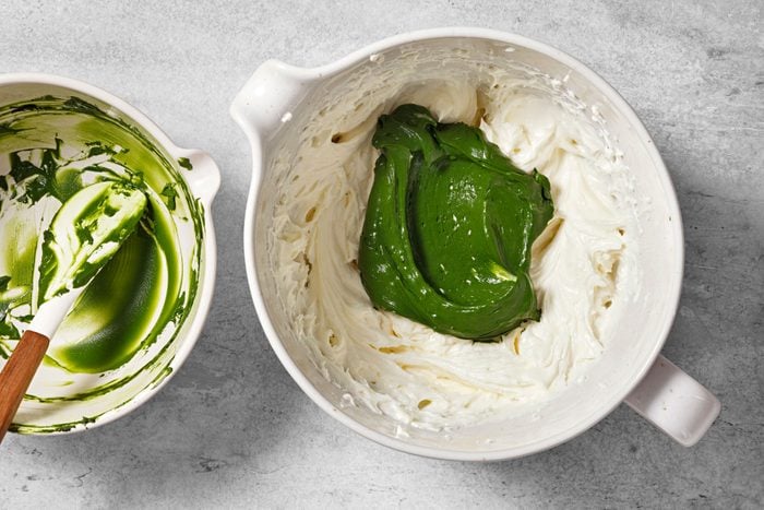 Add reserved matcha mixture until smooth.