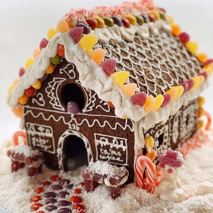 Vegan And Gluten Free Gingerbread House Kit Ecomm Via Goldbelly.com 