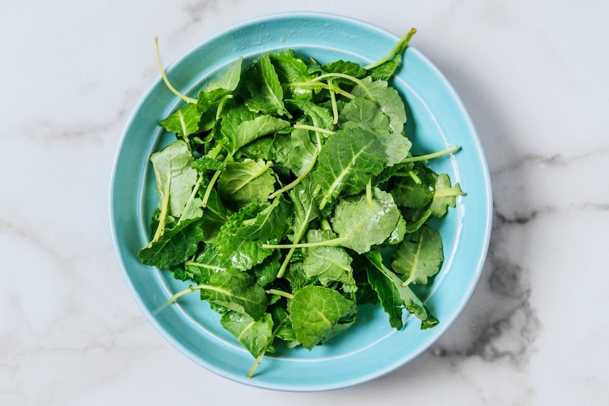 5 Foods You Shouldn't Microwave - kale