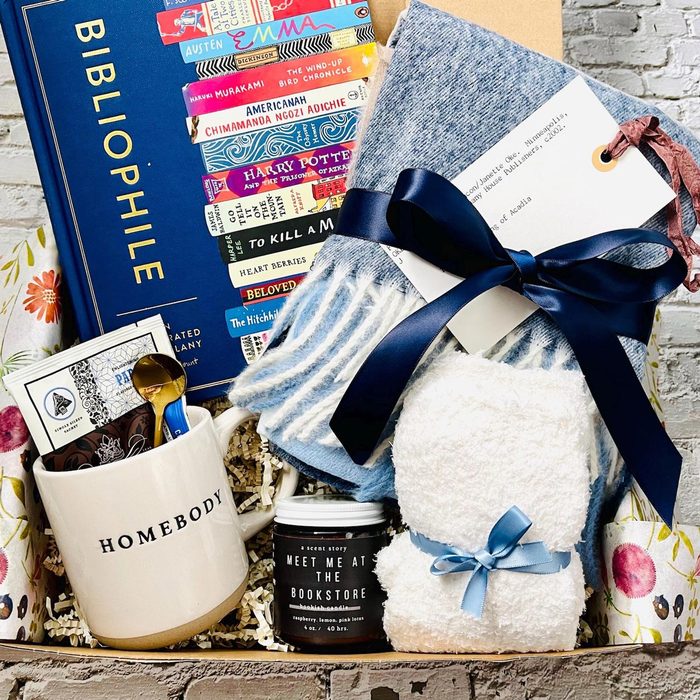 Book Lover Gift Box