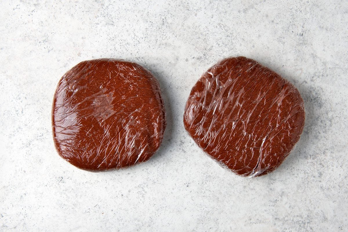 dough shaped into disk