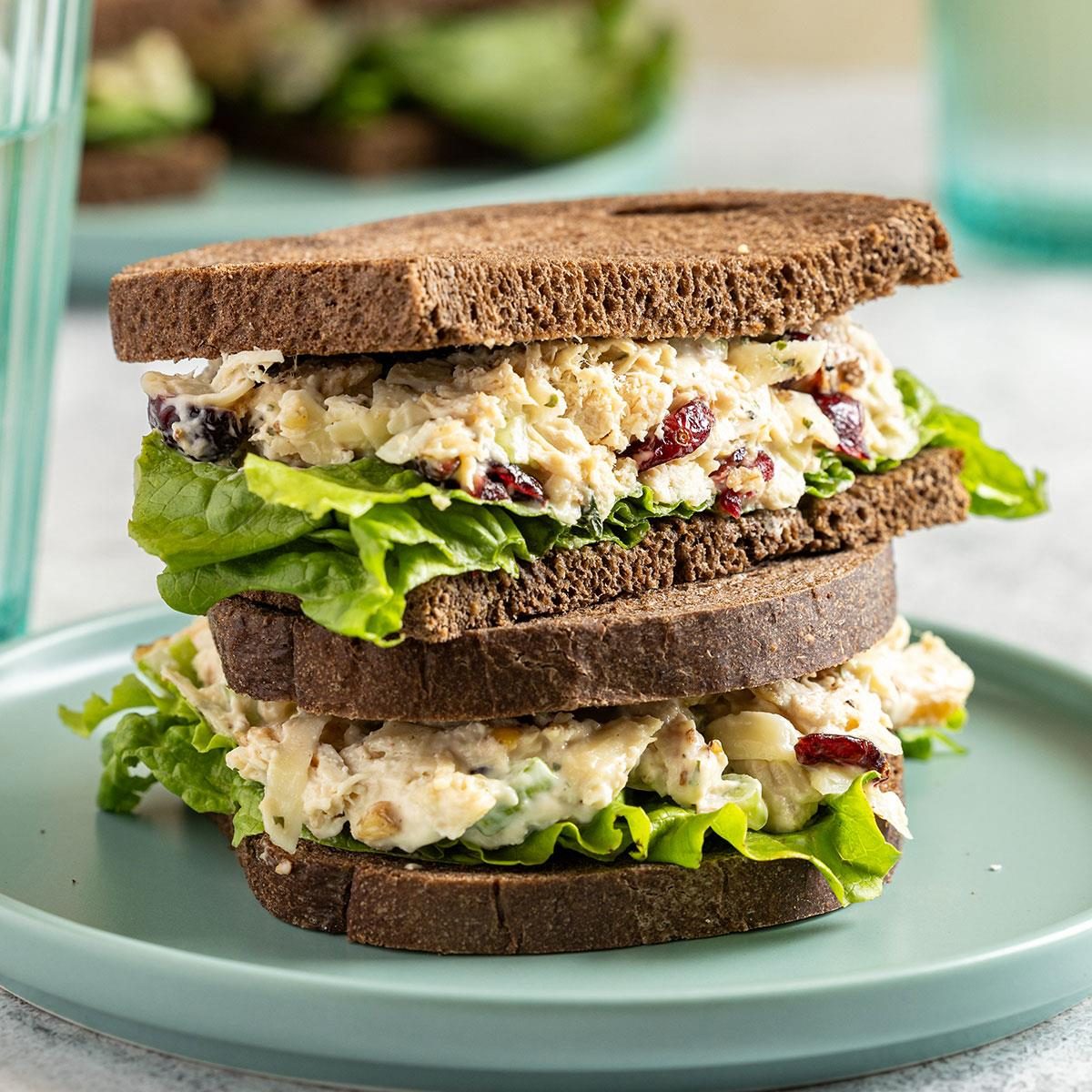 Cranberry Walnut Chicken Salad Sandwiches Exps Tohd24 39310 Kristinavanni 5