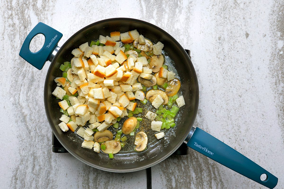 Crown Roast Of Pork Tohvs19 7763 Bl 11 11 3