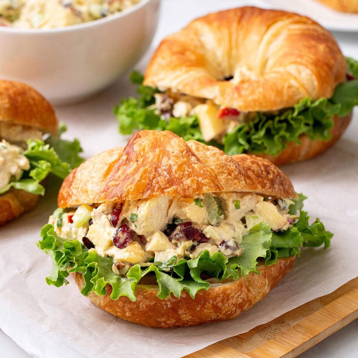 Curried Chicken Salad Sandwiches Exps Tohd24 26270 Abbeylittlejohn 05