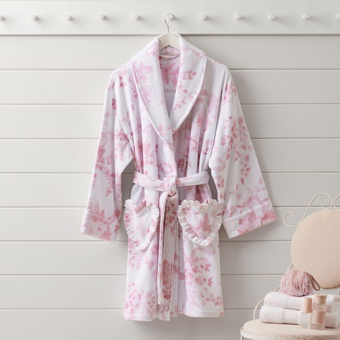Loveshackfancy Robe Ecomm Via Pbteen.com
