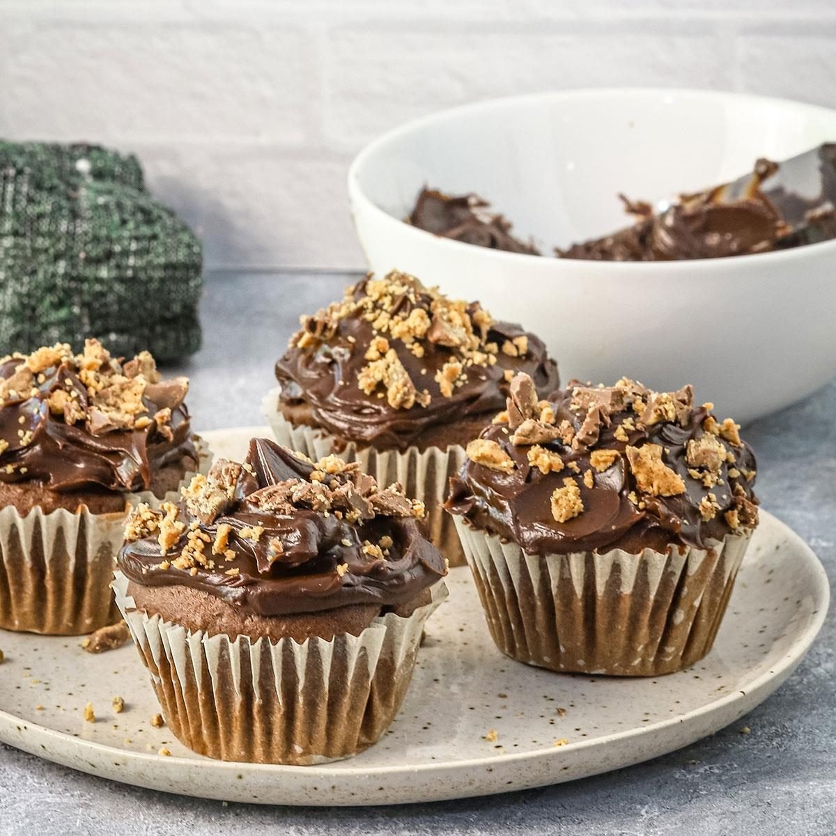 Reese’s Peanut Butter Cup Cupcakes