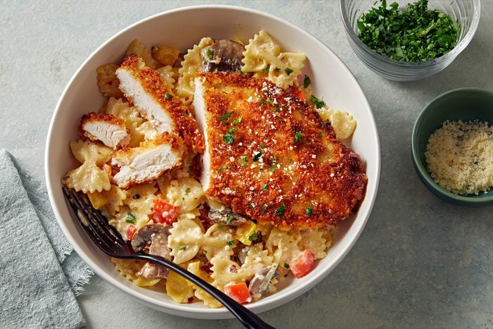 Copycat The Cheesecake Factory Louisiana Chicken Pasta