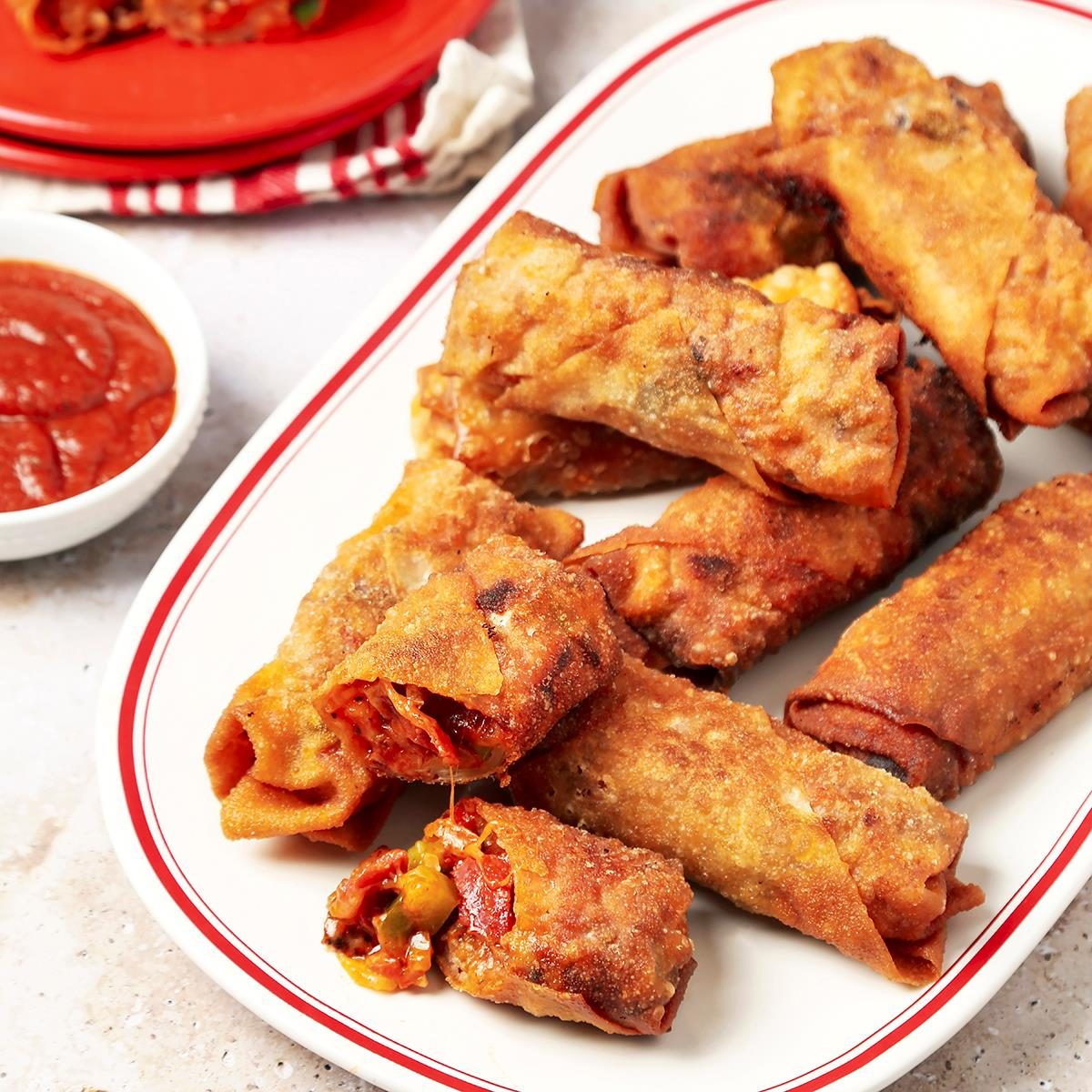 Pizza Eggrolls Exps Tohd25 21295 Jonathanmelendez 03