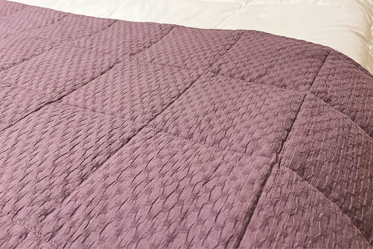 Toha25 Brooklinen Weighted Throw Blanket Katie Bandurski 01 Ssedit