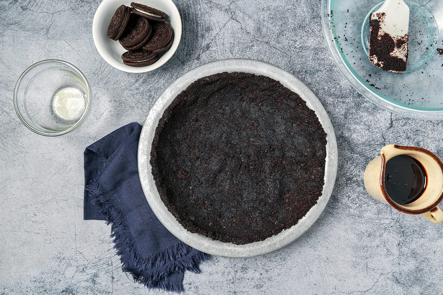 Prepping crust for Mud pie with milk Oreo