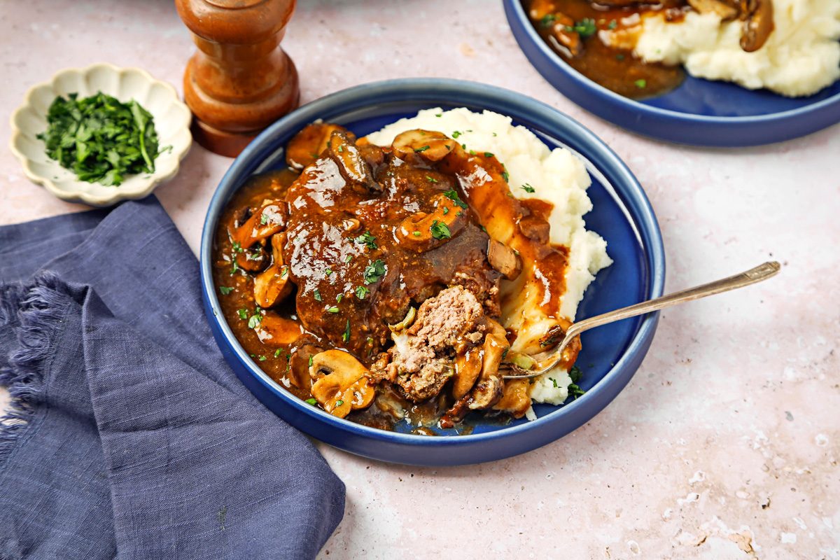 Beef Patties With Gravy 