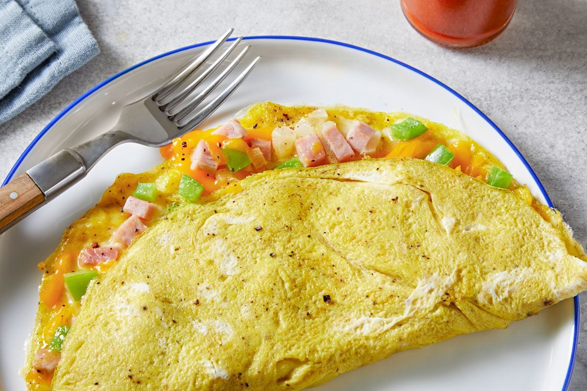 3/4th shot of Denver Omelet