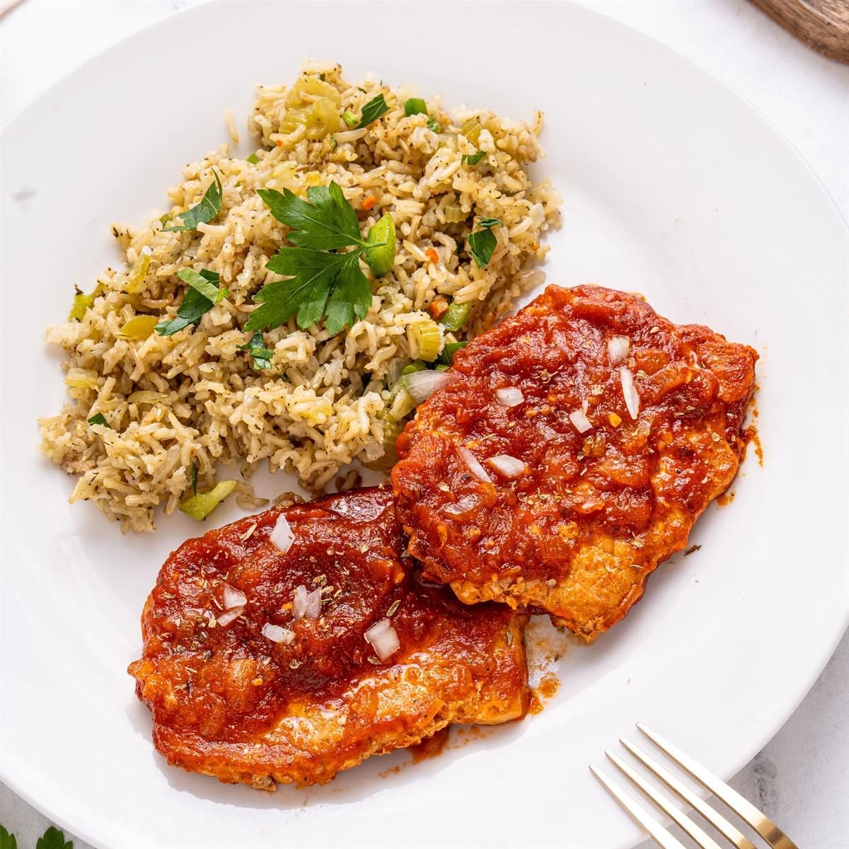 Pork Chops in Tomato Sauce
