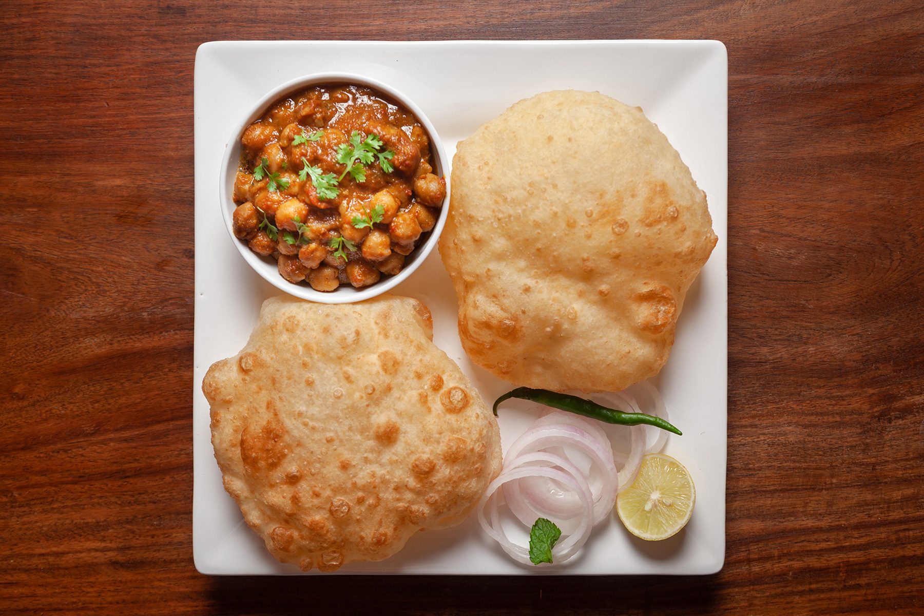 14 Types Of Indian Bread Gettyimages 1321061416