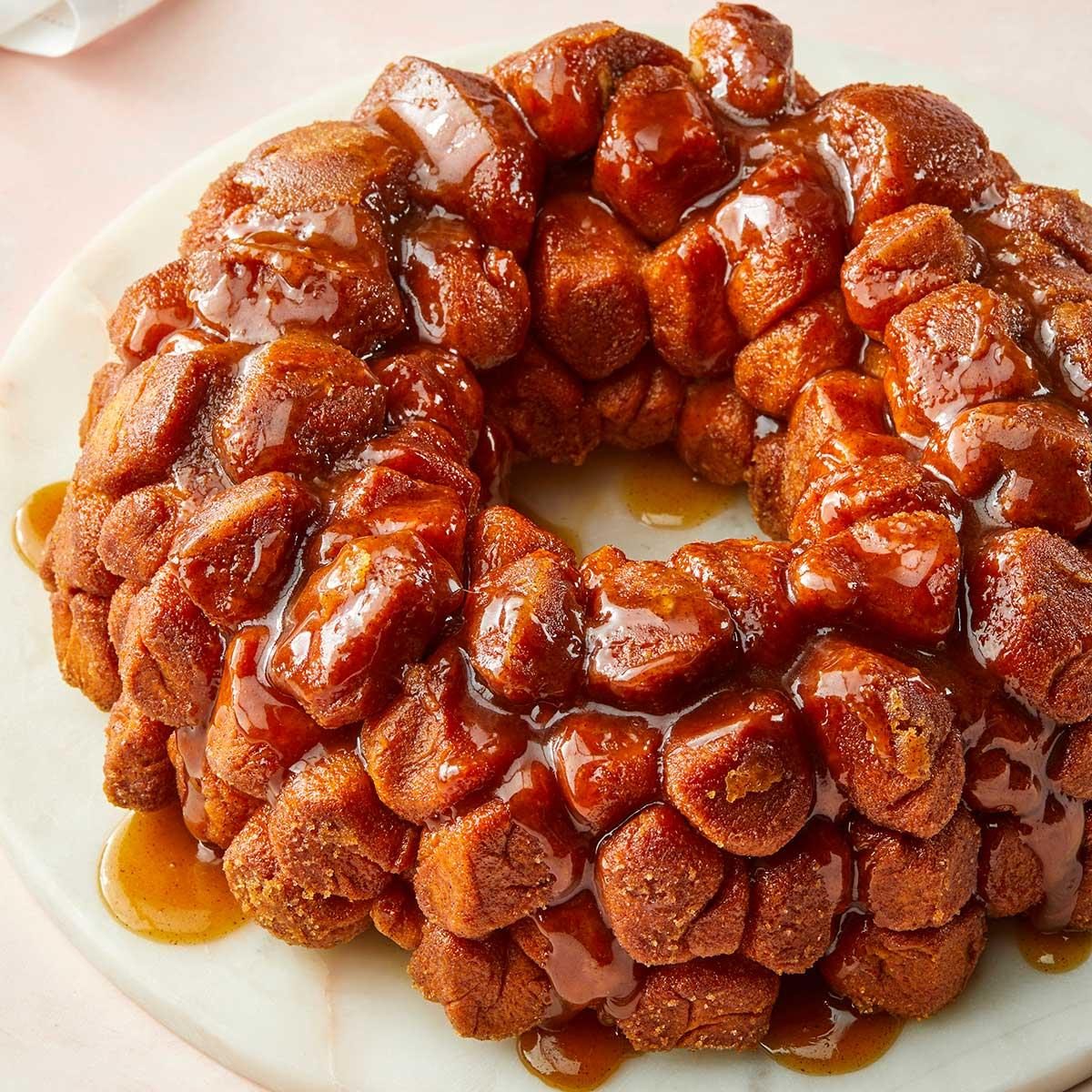 Cinnamon Monkey Bread Exps Tohcom25 19058 Md P2 04 10 1b