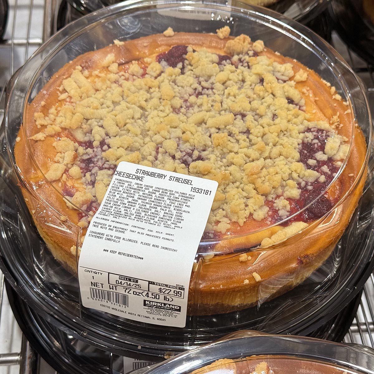Costco Strawberry streusel cheesecake