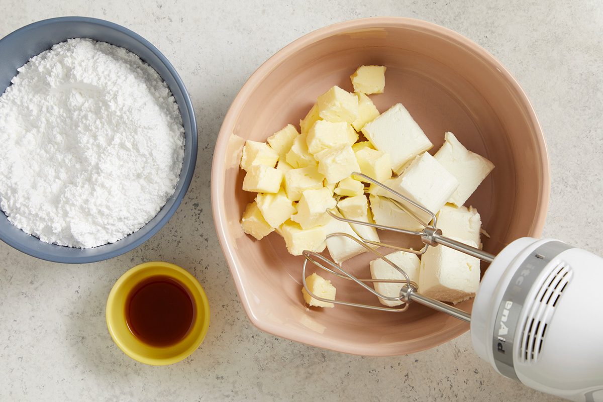 In a bowl, beat eggs, oil and sugar until smooth