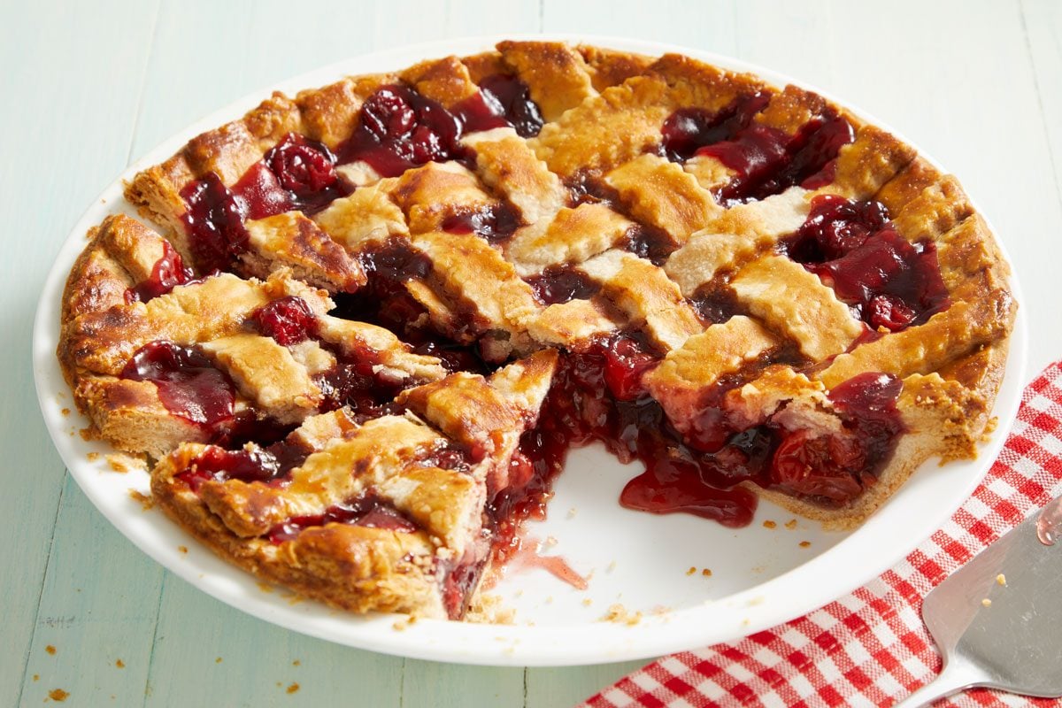 3/4 shot of Fresh Cherry Pie