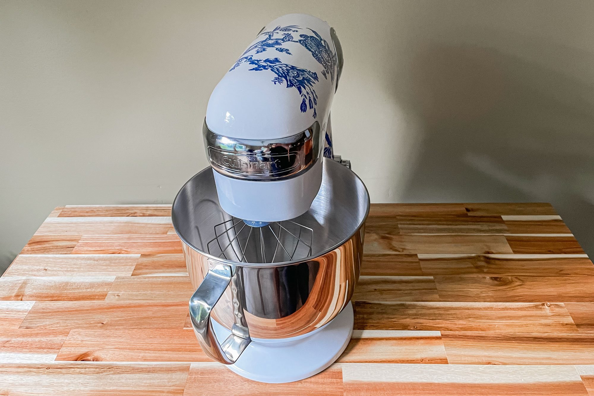 Cuisinart Stand Mixer Review: Can This Pretty Appliance Compete with KitchenAid?
