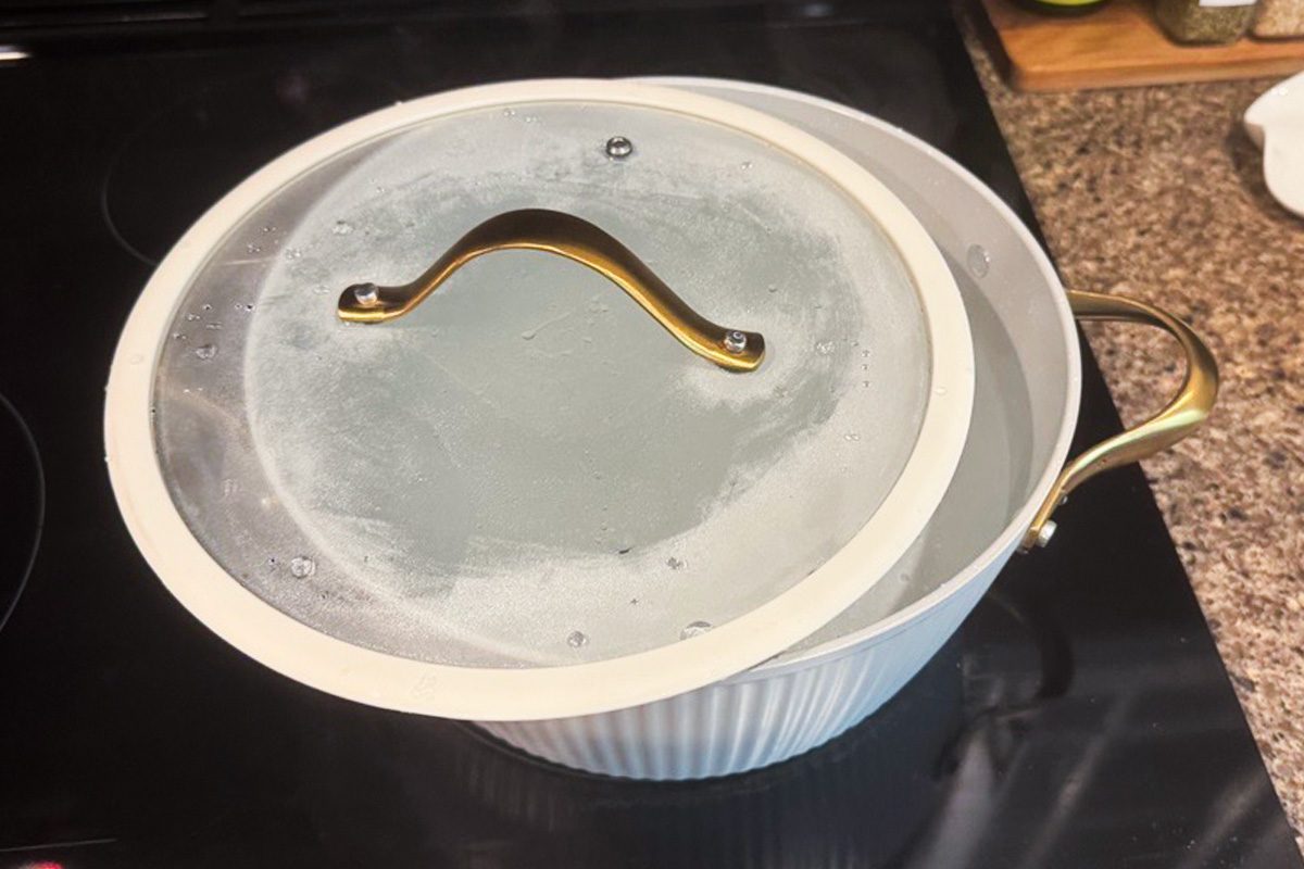 Toha25 Thyme & Table Signature 12 Piece Cookware Set Mary Henn 05 Ssedit