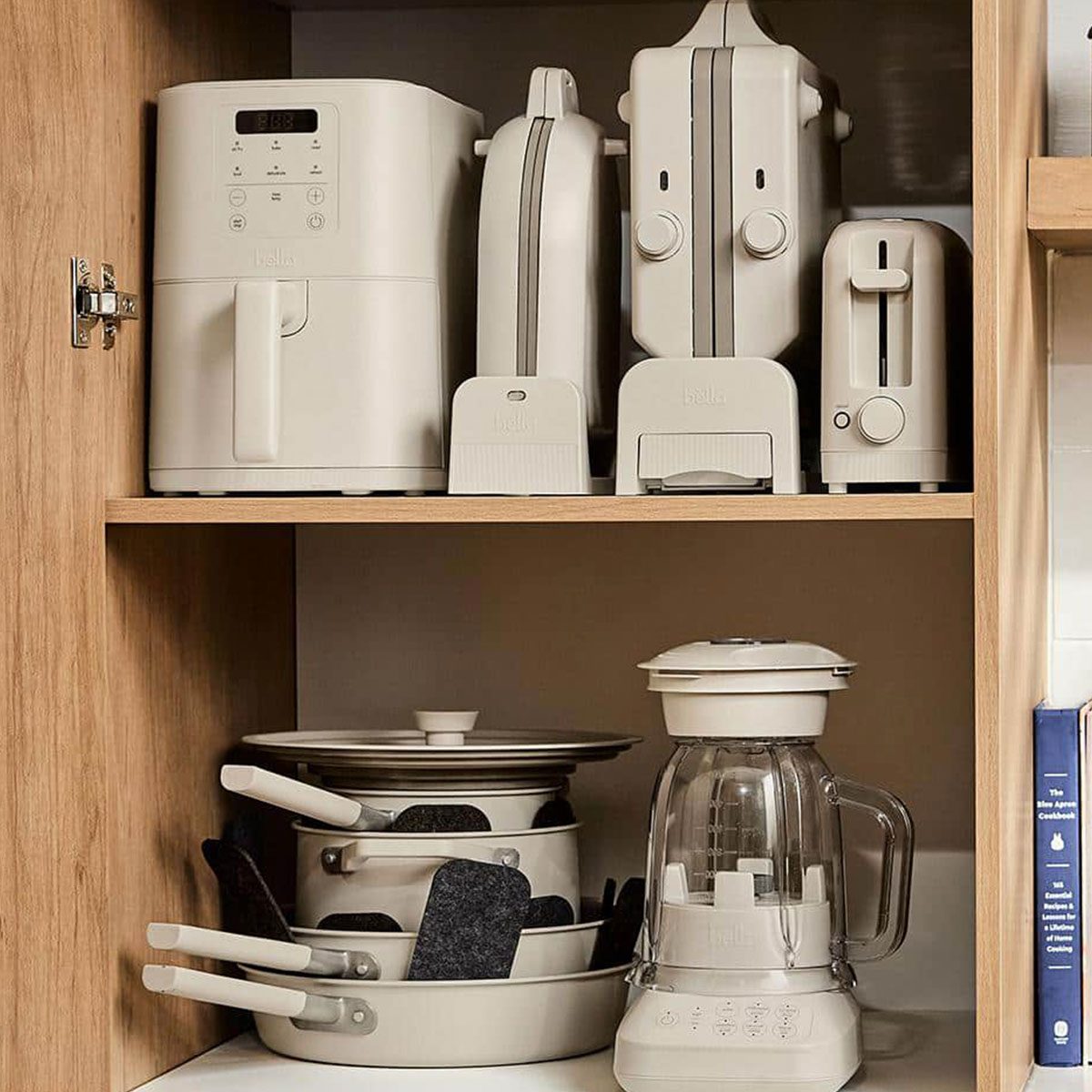 This Foldable, Streamlined Kitchenware Collection Is a Space-Saving Dream for Small Kitchens