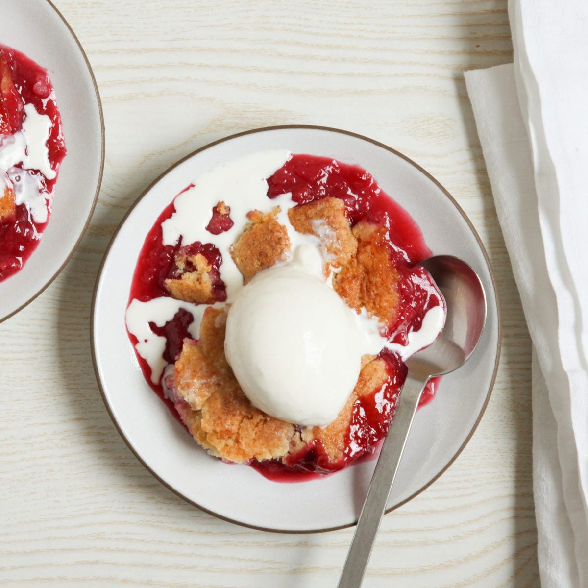 18 Plum Recipes for Sweet and Savory Dishes