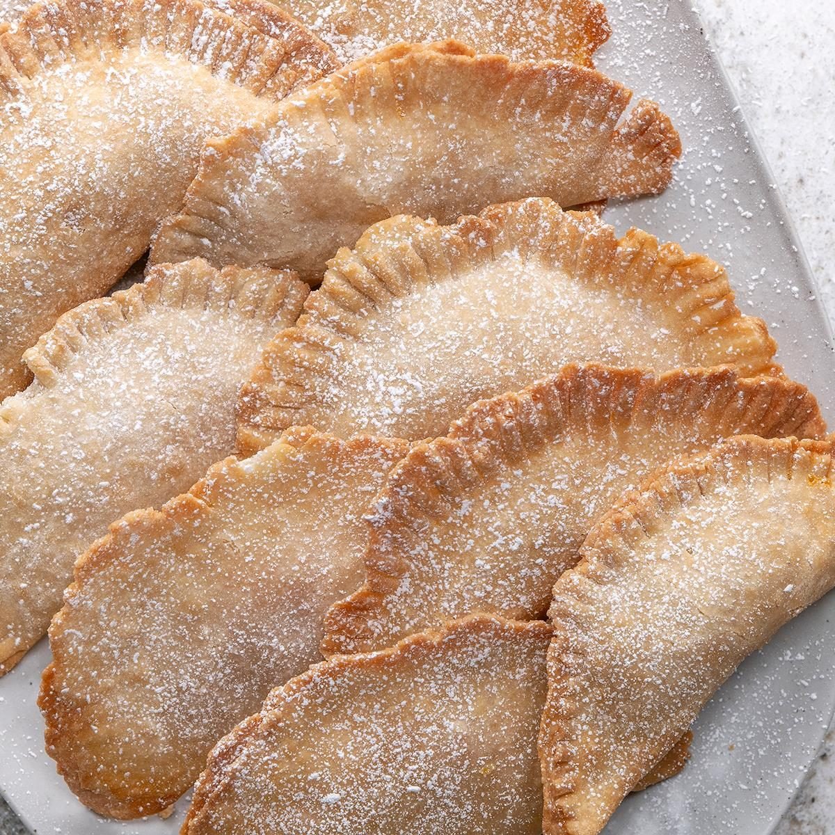 Fried Sweet Potato Pies Exps Tohvp25 9767 Mf 06 24 2