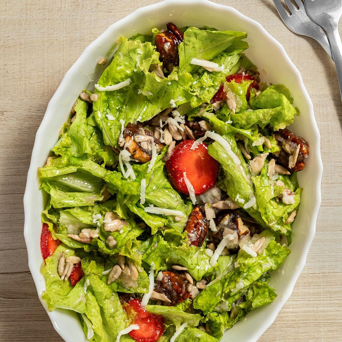 Strawberry Pecan Salad