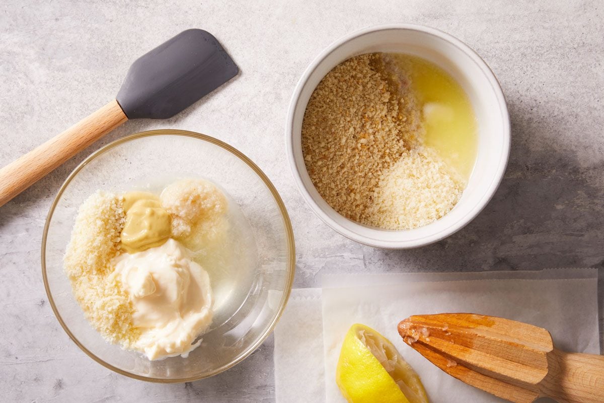 Mix the first 4 ingredients and 1 tablespoon cheese.