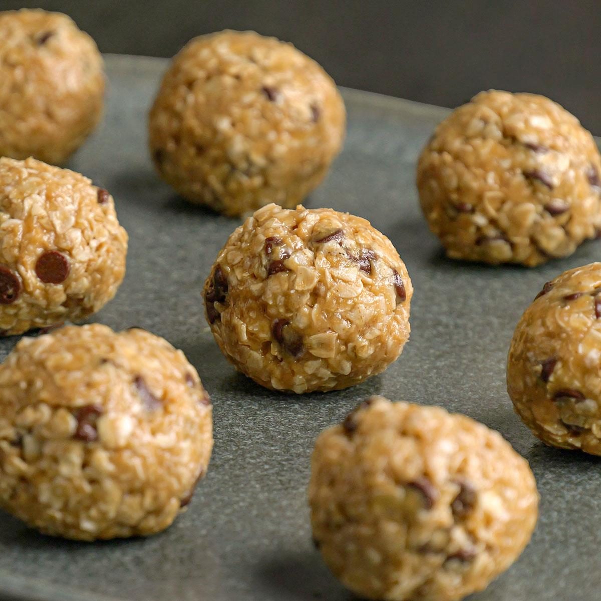 Peanut Butter Oatmeal Balls