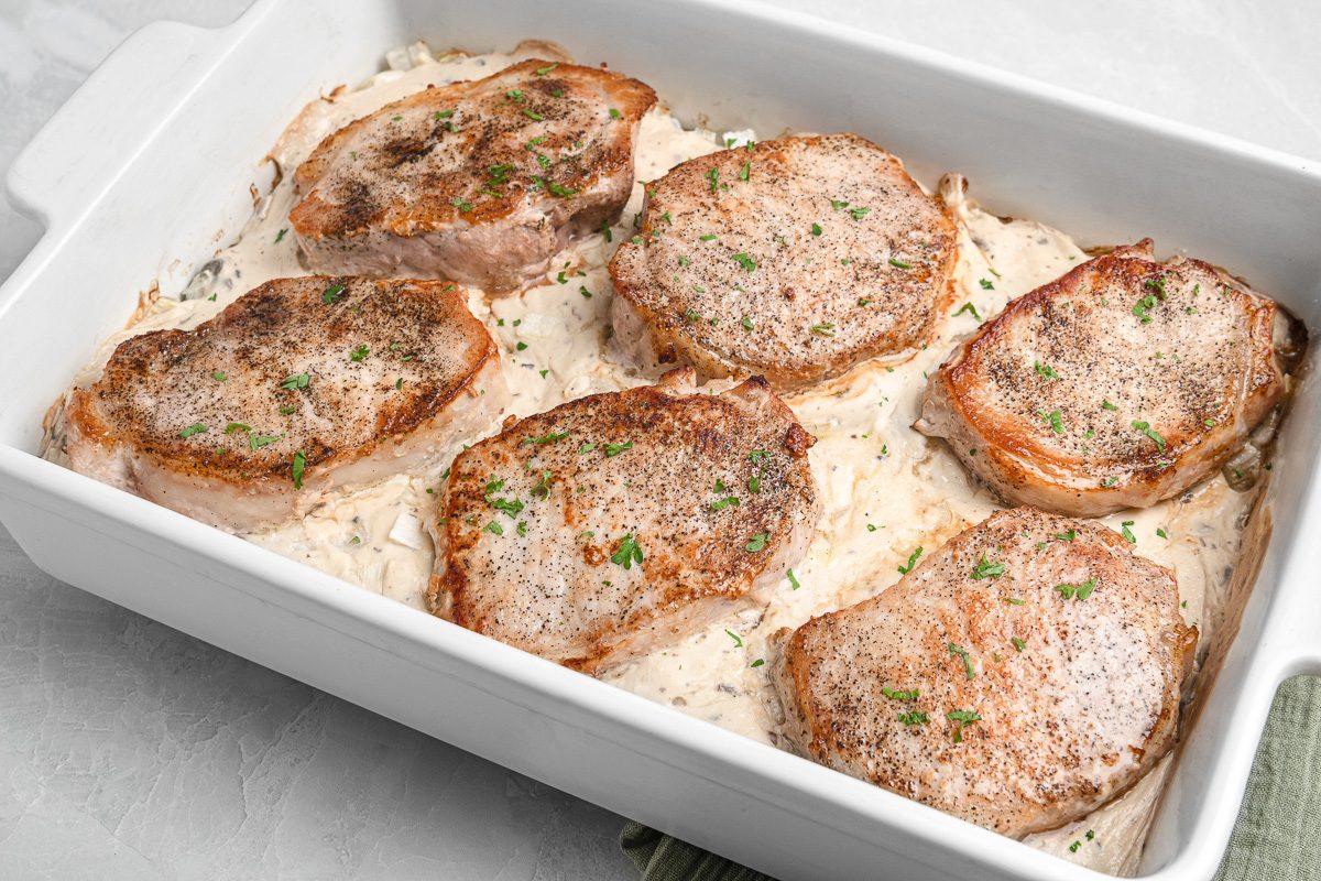 Pork Chops And Scalloped Potatoes With Mushroom Soup