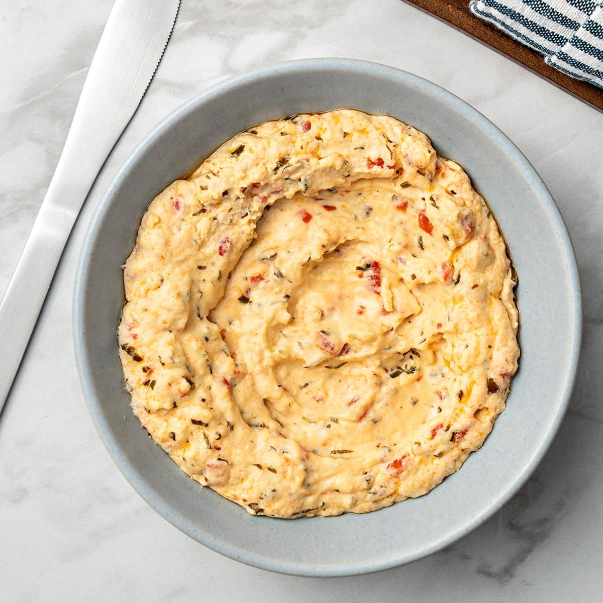 Warm Feta Cheese Dip Exps Tohd25 179604 Shaileshkumar 05