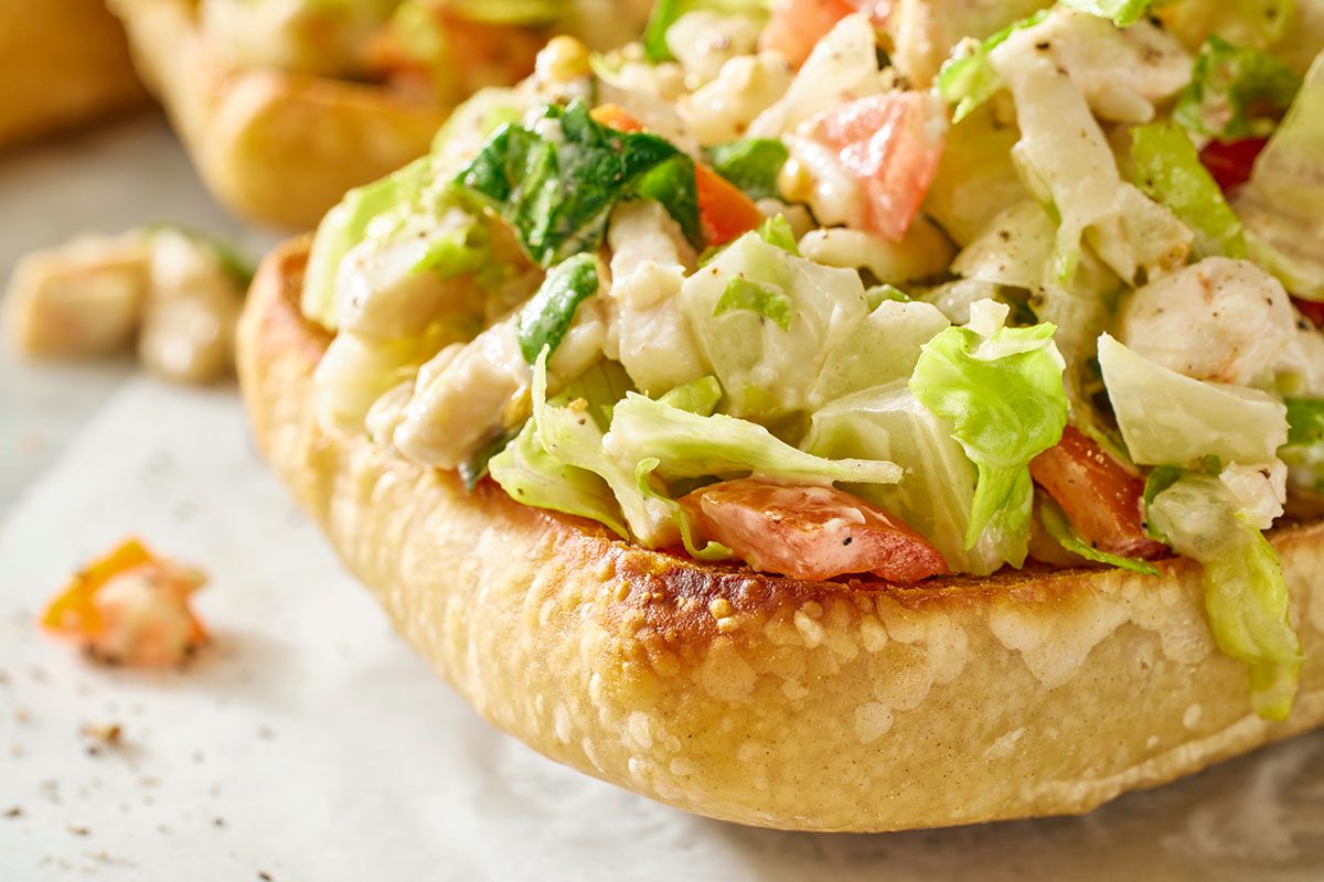 Chopped Chicken Caesar Salad Sandwich Rc25 280084 Dr 07 23 19b