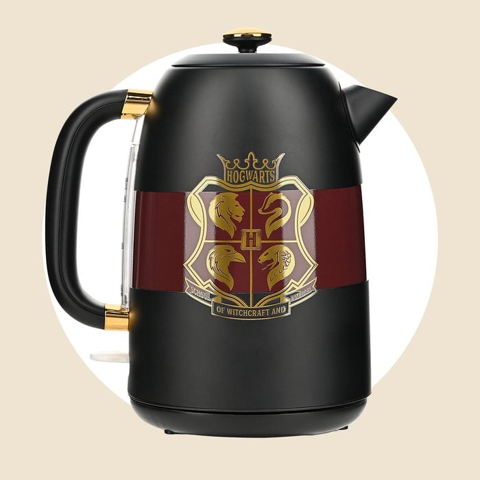 Hogwarts Electric Kettle Via Walmart.com