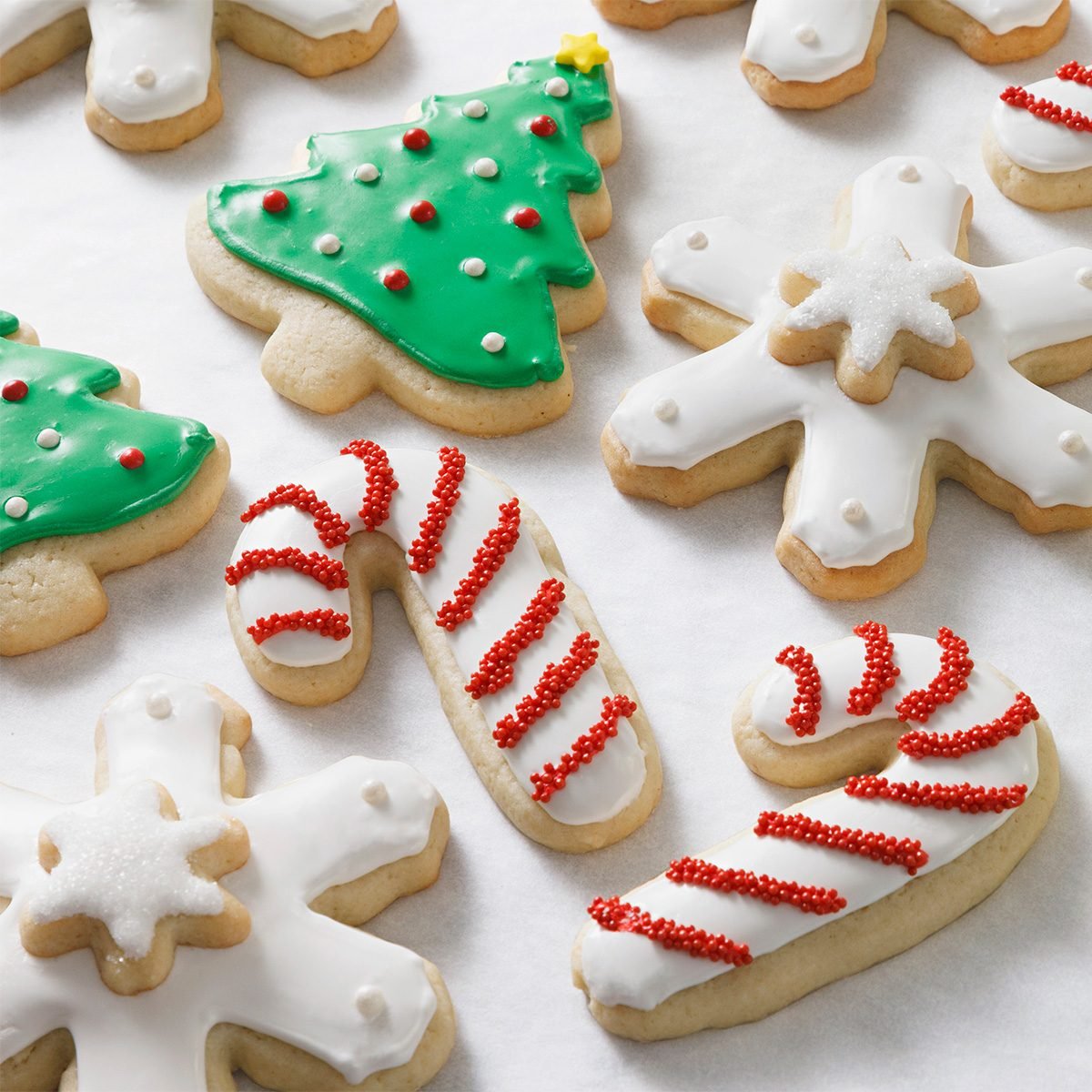 41 Traditional Christmas Cookies for Your Annual Bake